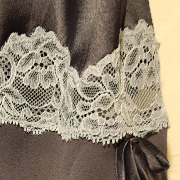 Grey and cream satin lace slip dress - Picture 11 of 14